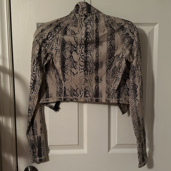 FashionNova Sport jacket - Picture 2 of 2